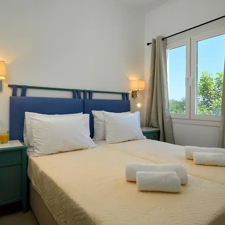 Villa Kaliva Country House With Private Access And Infinity Pool *