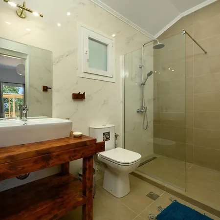 Kaliva Country House With Private Access And Infinity Pool Willa