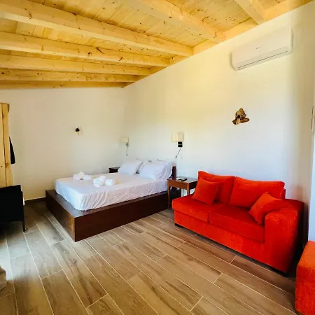 Villa Kaliva Country House With Private Access And Infinity Pool