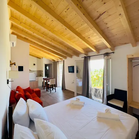Willa Kaliva Country House With Private Access And Infinity Pool Benitses (Corfu)
